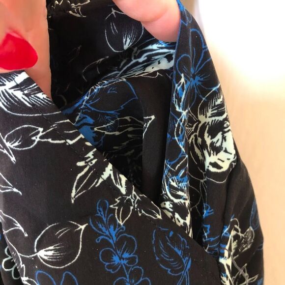 Candie's Women's Y2K Lightweight Navy Floral Mini Dress Sleeveless Elastic Waist - Picture 9 of 12